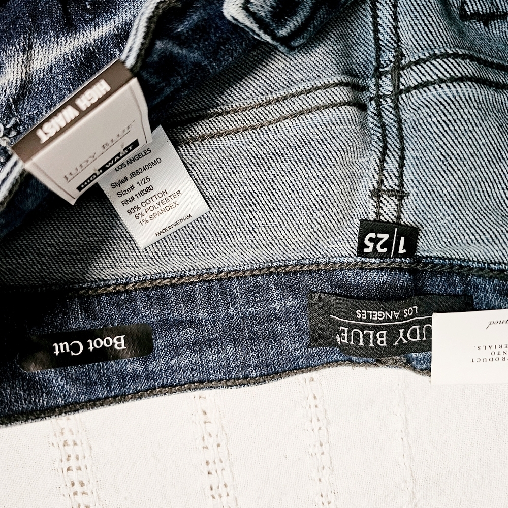 Judy Blue High Rise Bootcut Jeans Size 1/25 Slight Distressing Work Or Play NWT - Picture 14 of 15